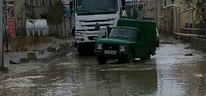 Bakının bu küçələrinə girmək mümkün deyil