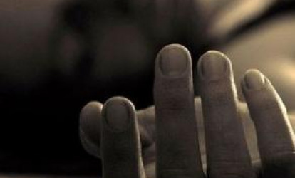 Usta təmir etdiyi avtomobilin içində öldü