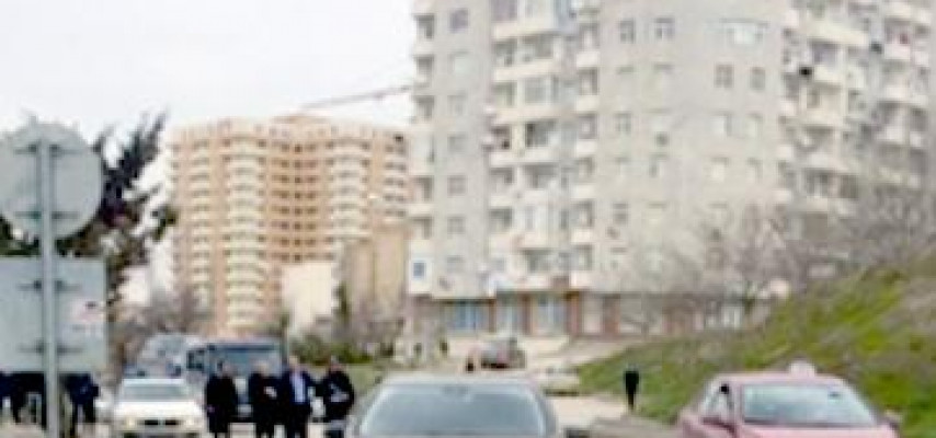 İşıqforda iki avtomobil toqquşdu