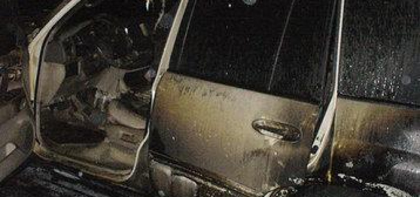 "Lexus" avtoservisin sahibini oda saldı
