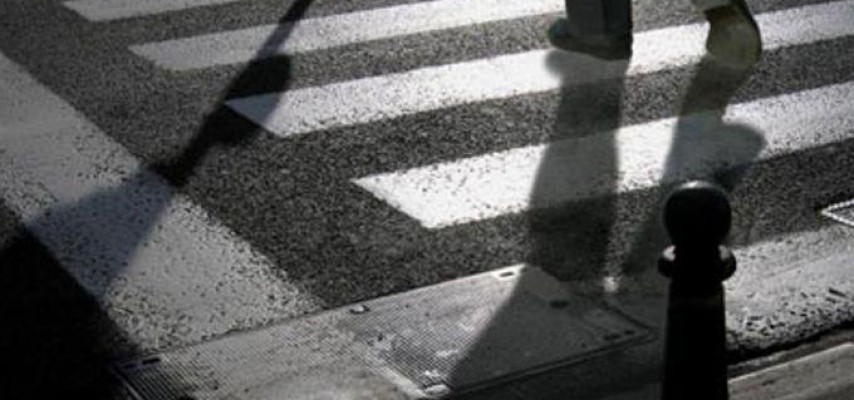 Yolu keçmək istəyən qadın faciəli şəkildə öldü