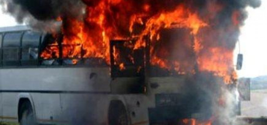 Bakıda sərnişin avtobusu yandı