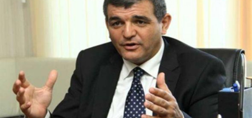 Deputat içkili maşın sürən qadınları müdafiə edənlərdən danışdı