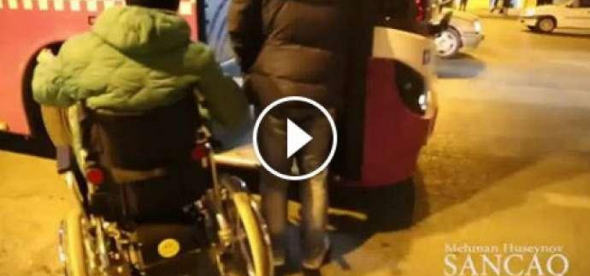 Bakıda avtobusa minmək istəyən əlili qapıdan qovdular