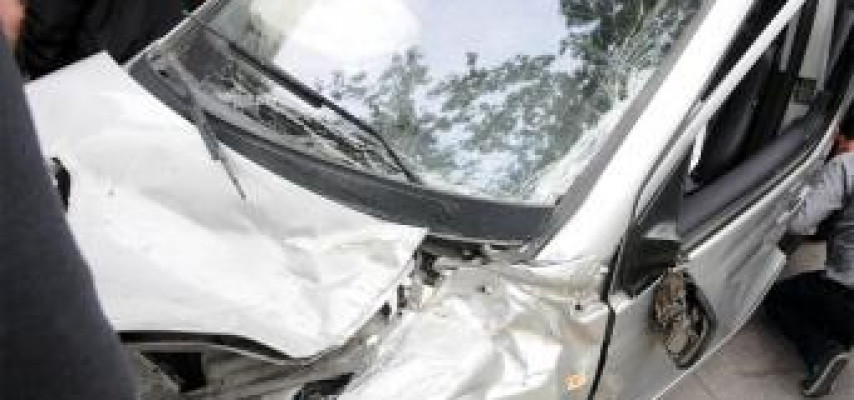 Şamaxıda «BMW» aşıb, sürücü ölüb