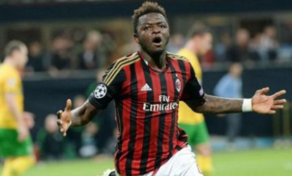Məşhur futbolçunun 900 minlik yeni avtomobili