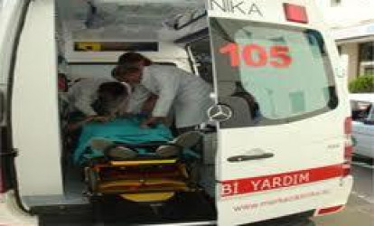 AA seriyalı maşın polisi vurdu - BAKIDA