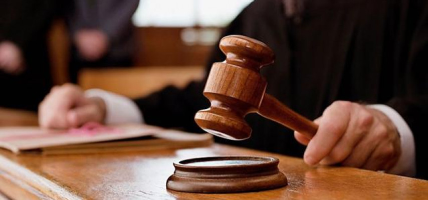 Qəzaya düşən icra başçısının oğlu ilə bağlı məhkəmə başladı
