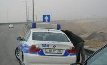 Yol polisi ilə dil tapmağın 15 qanuni yolu