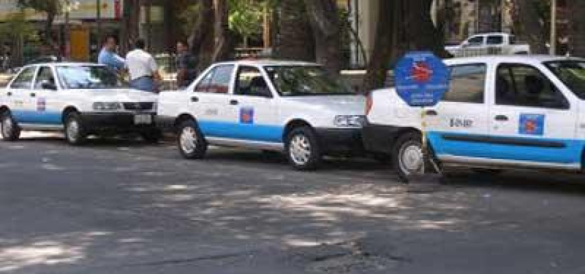 Polis konvoyuna hücum