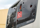 "Beşiktaş" avtobusuna hücum oldu