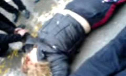 «Dərnəgül yolu»nda qadınları vuran avtomobil qaçdı