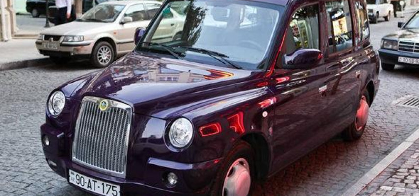 Bakıya daha 500 “London taksisi” gətirildi