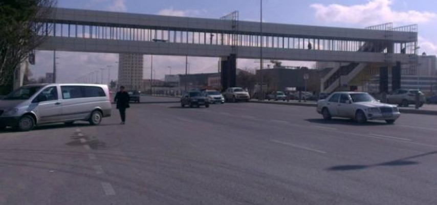 Piyada keçidləri ilə bağlı yeni qayda - YENİLİK