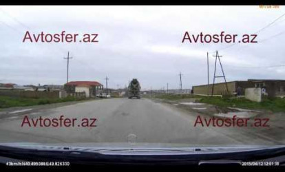 Azərbaycanda betonqarışdıran maşın belə «uçdu»; qorxunc sürət