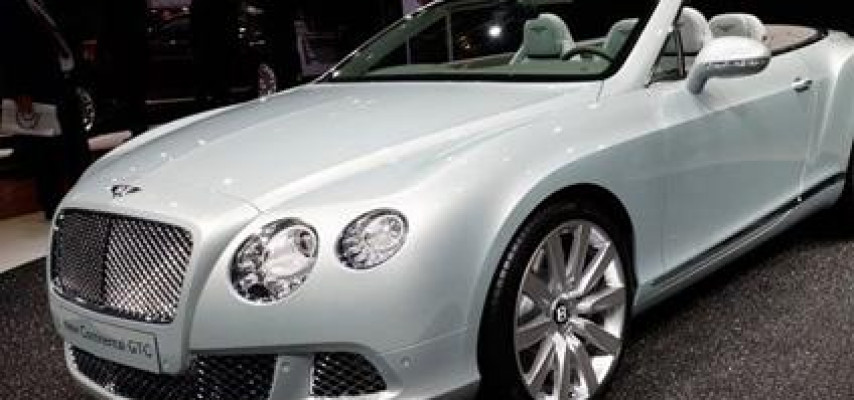 Şahzadədən pilotlara "Bentley" hədiyyəsi