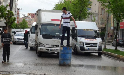 Çəlləyin üstündə 2 km yol getdi