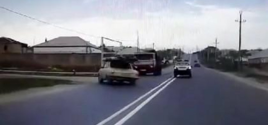 Nəqliyyat müfəttişləri sürücünün həyatı ilə oynadı – Novxanıda "ralli"