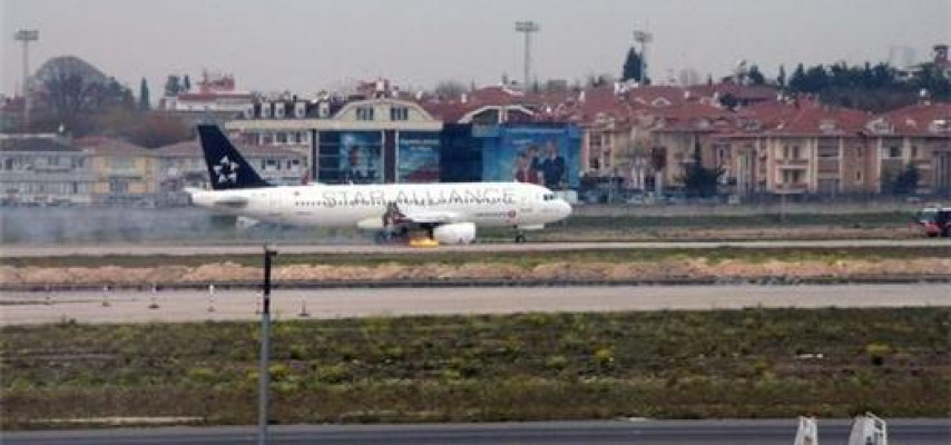 Təyyarə havada alovlandı – FOTO+VİDEO