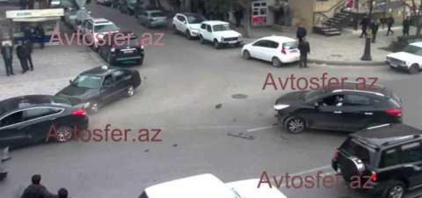 Belə «ağıllı və istedadlı sürücü» görmüsünüz? – Qəzadan VİDEO