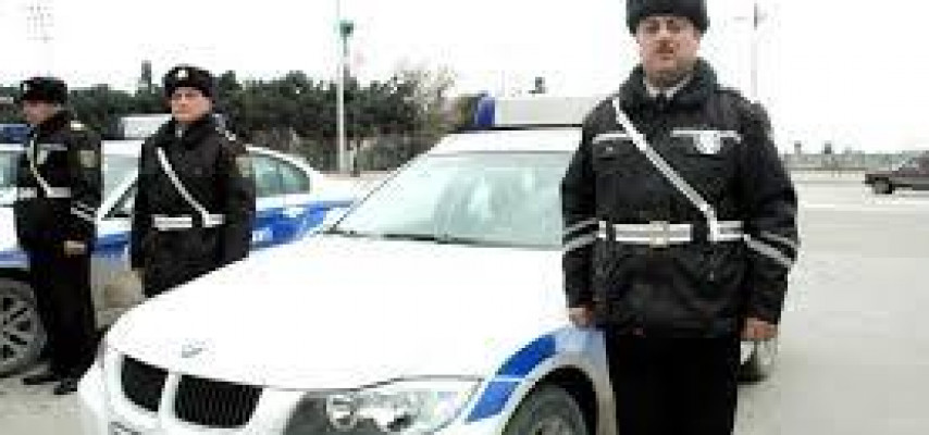 Bakının yol polisinə işçi axtarırlar - ELAN+ŞƏRTLƏR