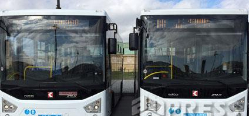Aeroport yolunda yeni avtobuslar