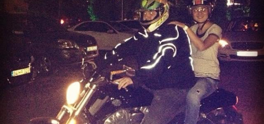 Qadınla kişi eyni motosikletdə gedə bilməyəcək