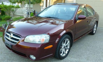 Bakıda cəmi 2700 manata "Nissan Maxima" satılır  