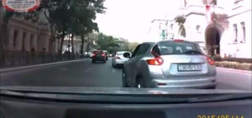 Bakının mərkəzində xanım sürücü qəzaya səbəb oldu