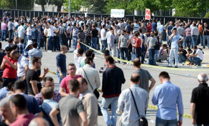 “Tofaş”ın əməkdaşları işə çıxmaqdan imtina ediblər