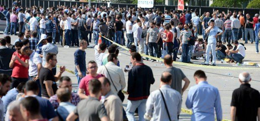 “Tofaş”ın əməkdaşları işə çıxmaqdan imtina ediblər