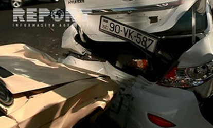 Bakıda yol qəzası: 2 nəfər ağır xəsarət alıb