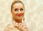 Qazandığı maşını hədiyyə etdi