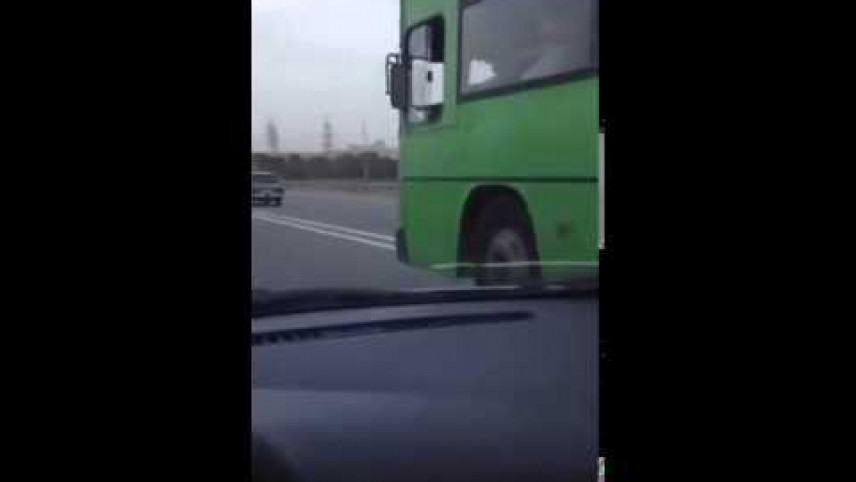 Bakıda 130-la «uçan» avtobus