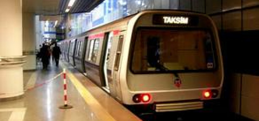 Metro stansiyasında partlayış olub