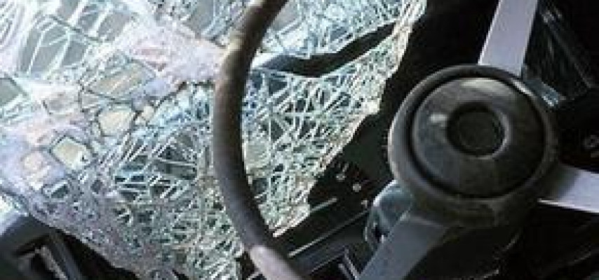 Bakıda daha bir yük maşını avtobusla toqquşub