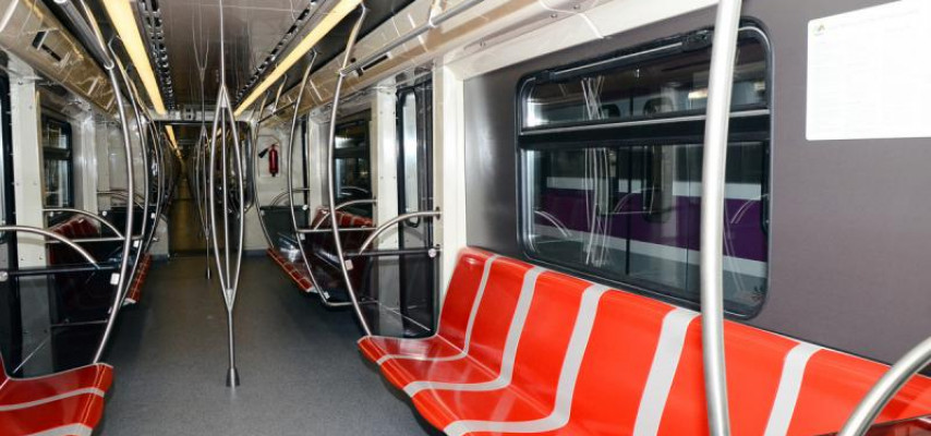 Bakı metrosunun yeni qatarlarından görüntülər