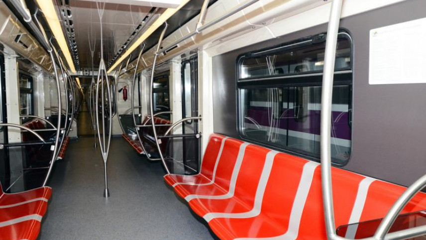 Bakı metrosunun yeni qatarlarından görüntülər