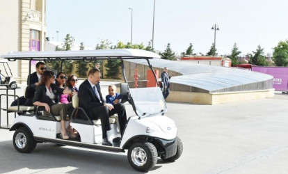 İlham Əliyevin kiçik nəvəsi maşını belə sürdü
