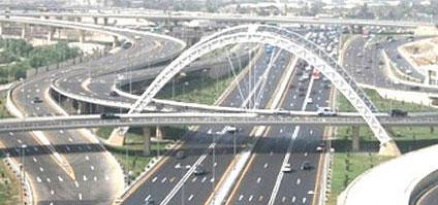 Bakı küçələrinə 200 km uzunluğunda sarı xətt çəkilib
