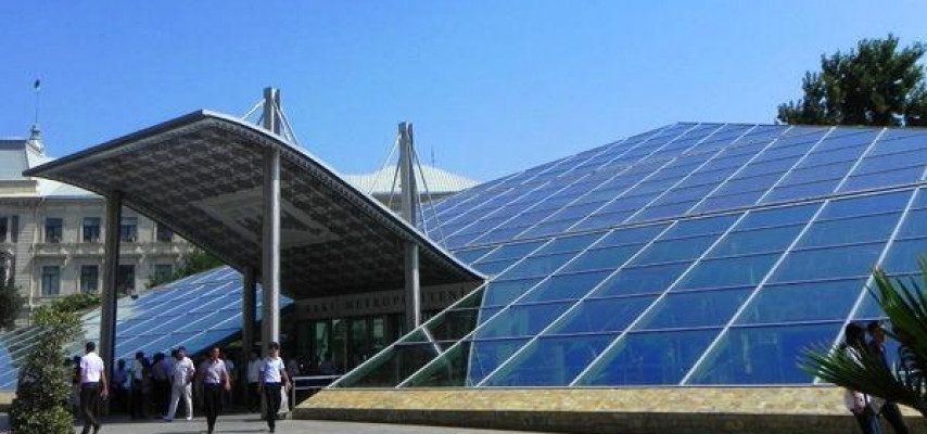 5 ayda metro ilə 94,2 milyon nəfər sərnişin daşınıb