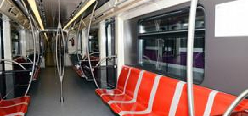 Bakı metrosundan istifadə edənlərin sayı artıb