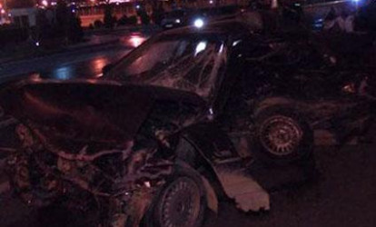 Sürət həddini aşan qadın sürücü digər sürücünü yaraladı