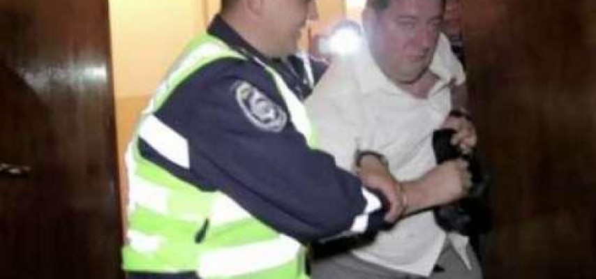 Yol polisindən qaçan sərxoş prokuror işdən qovuldu
