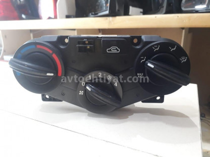 Kia Rio iqlim paneli