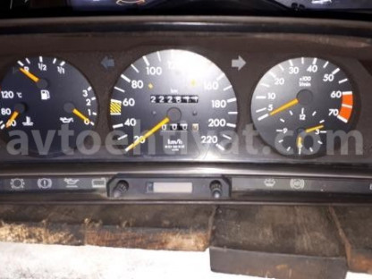 Mercedes 190 pribor
