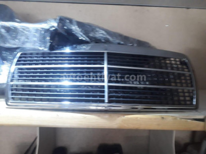 Mercedes 190 radiator barmaqlığı