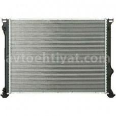 Chrysler c300 su radiatoru