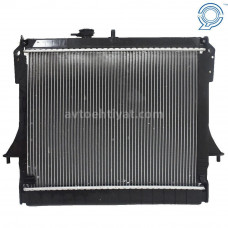 Hummer H3 su radiatoru