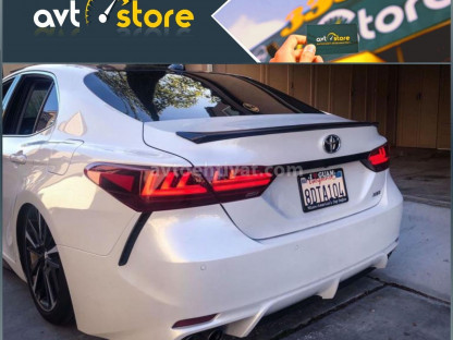 Toyota Camry 2018 stop işığı
